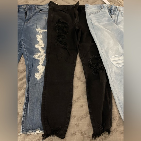 American Eagle Jeans - Picture 5 of 6